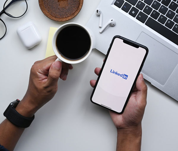 linkedin marketing - Digital Link
